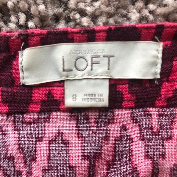 LOFT Ann Taylor Pencil Skirt Size 8 - Picture 2 of 3